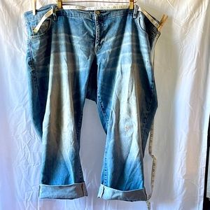 Old Navy 2013 deconstructed boy boyfriend fit cropped jeans size 22